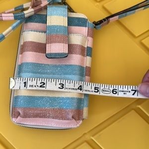 Crossbody clutch wristlet travel bag crossbody